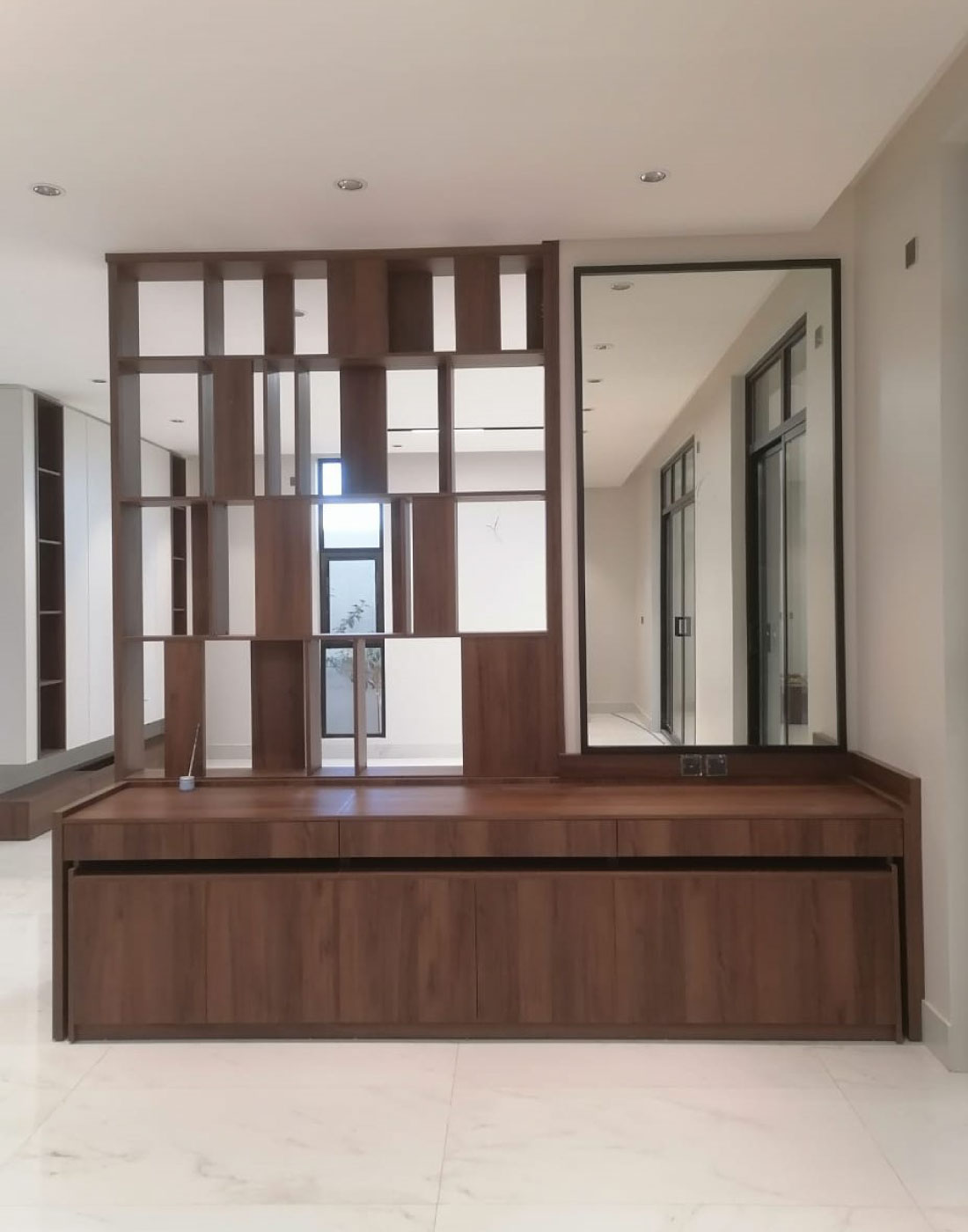 Image gallery marquee