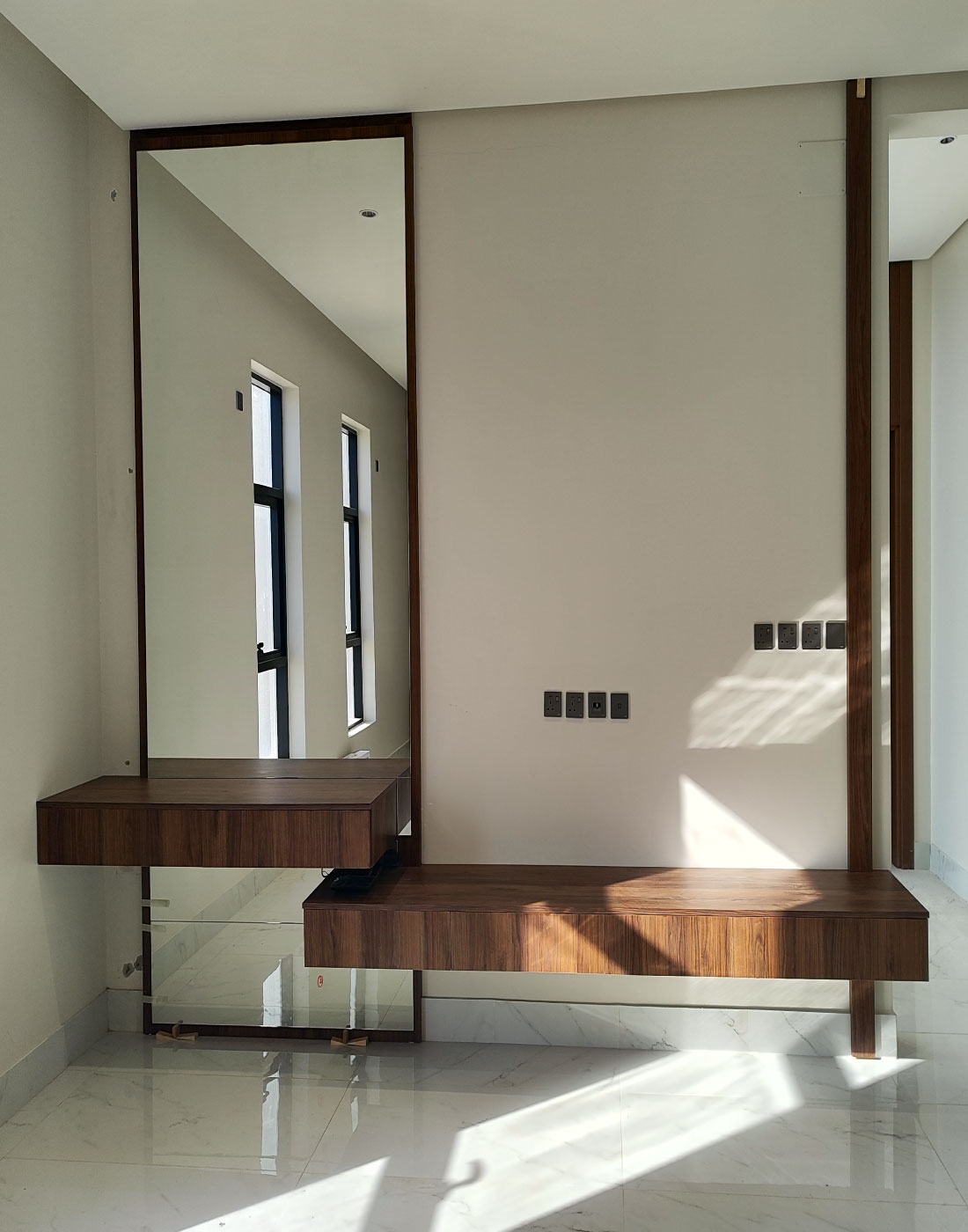 Image gallery marquee